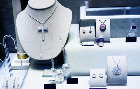 Jewellery and gift sales